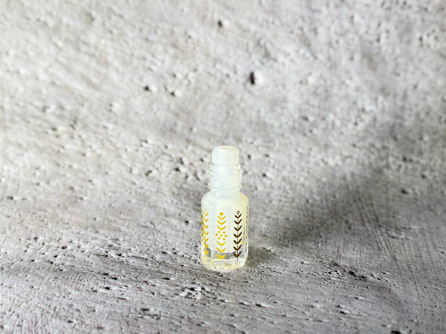 WHITE MUSK / MUSK AT TAHARAH - Luxury Collection