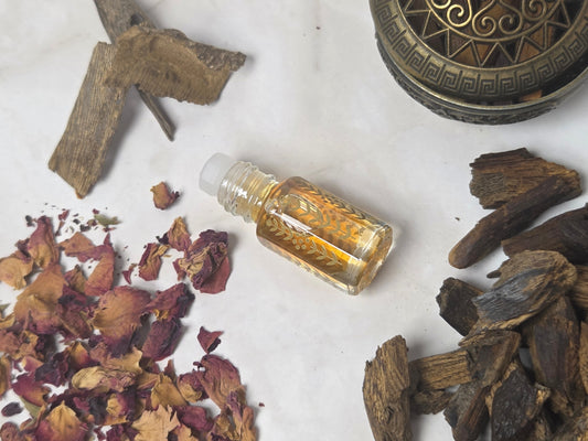 Hafeef Al Oud 
Floral , With a hint of Oud
Shafi Oud - South Africa 