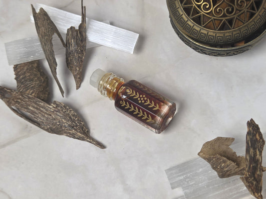 A prestigious Arabian blend of Oud & Black Musk 
Shafi Oud - South Africa 