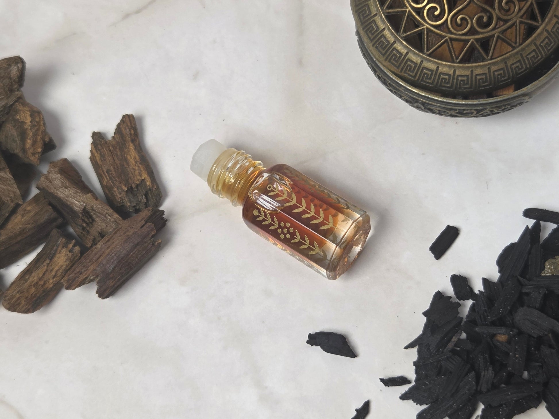 Oud al-Ka'bah
A bold , Heritage rich Oud 
Shafi Oud - South Africa 