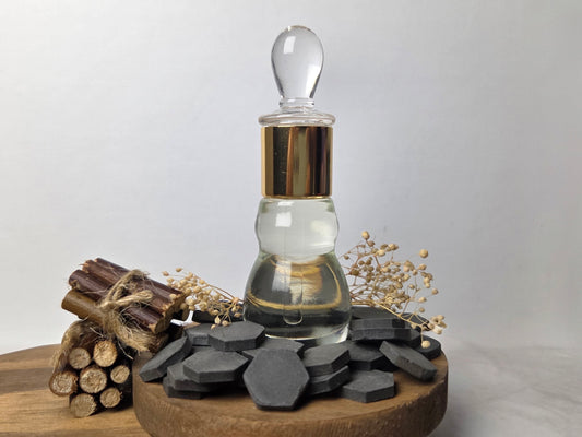 WHITE OUD 1 Tola - Luxury Collection